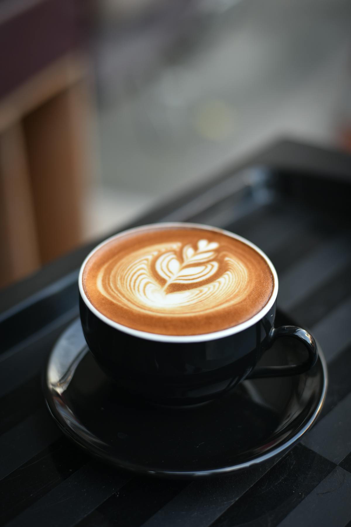 Latte art made with food-grade N2O cream foam - demonstrating quality results