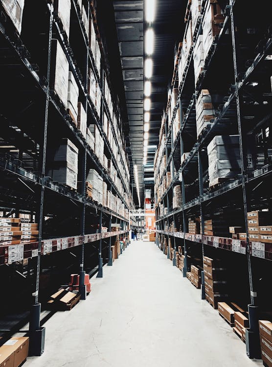 Warehouse storage safety for wholesale cream chargers and N2O tanks